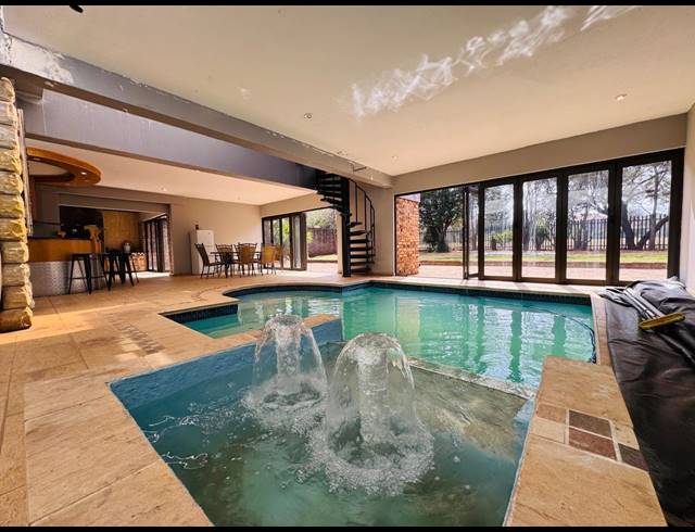 4 BEDROOM HOUSE FOR SALE IN VANDERBIJLPARK SW 5
